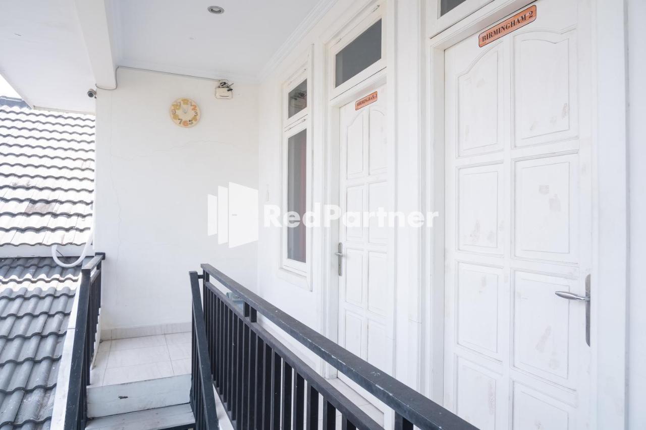 Hotel Londres Redpartner Near Gembira Loka Zoo