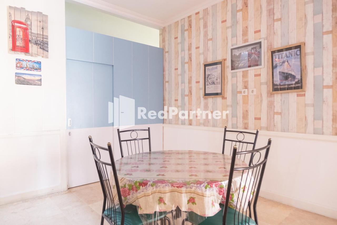 Londres Redpartner Near Gembira Loka Zoo Hotel Yogyakarta